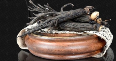 Ngăn ngừa lão hóa từ bên trong nhờ tinh chất hắc sâm Cheonjihyun